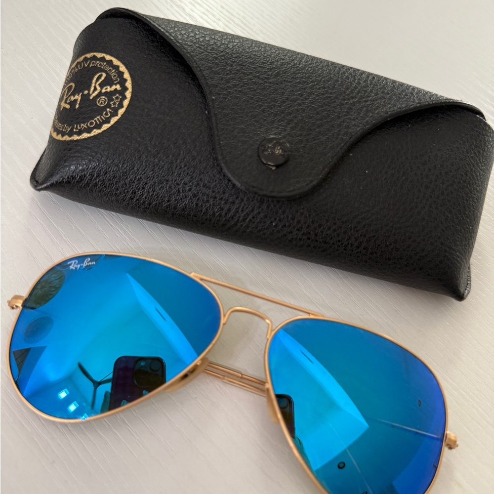 Ray-Ban Gold Frame Sunglasses with Blue Lenses ✨